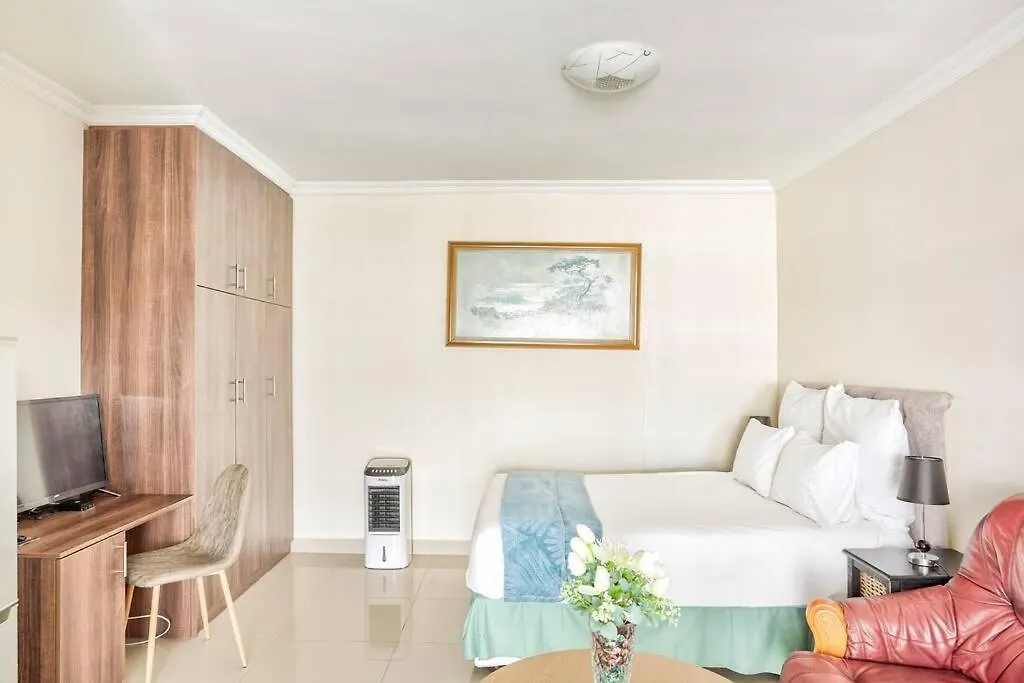 Guest house Goodwood Oasis Free Wifi-Parking 2 Hotel Cape Town South Africa