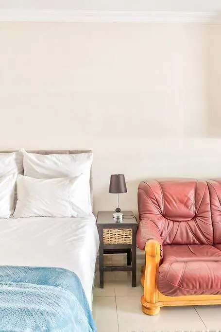 Guest house Goodwood Oasis Free Wifi-Parking 2 Hotel Cape Town